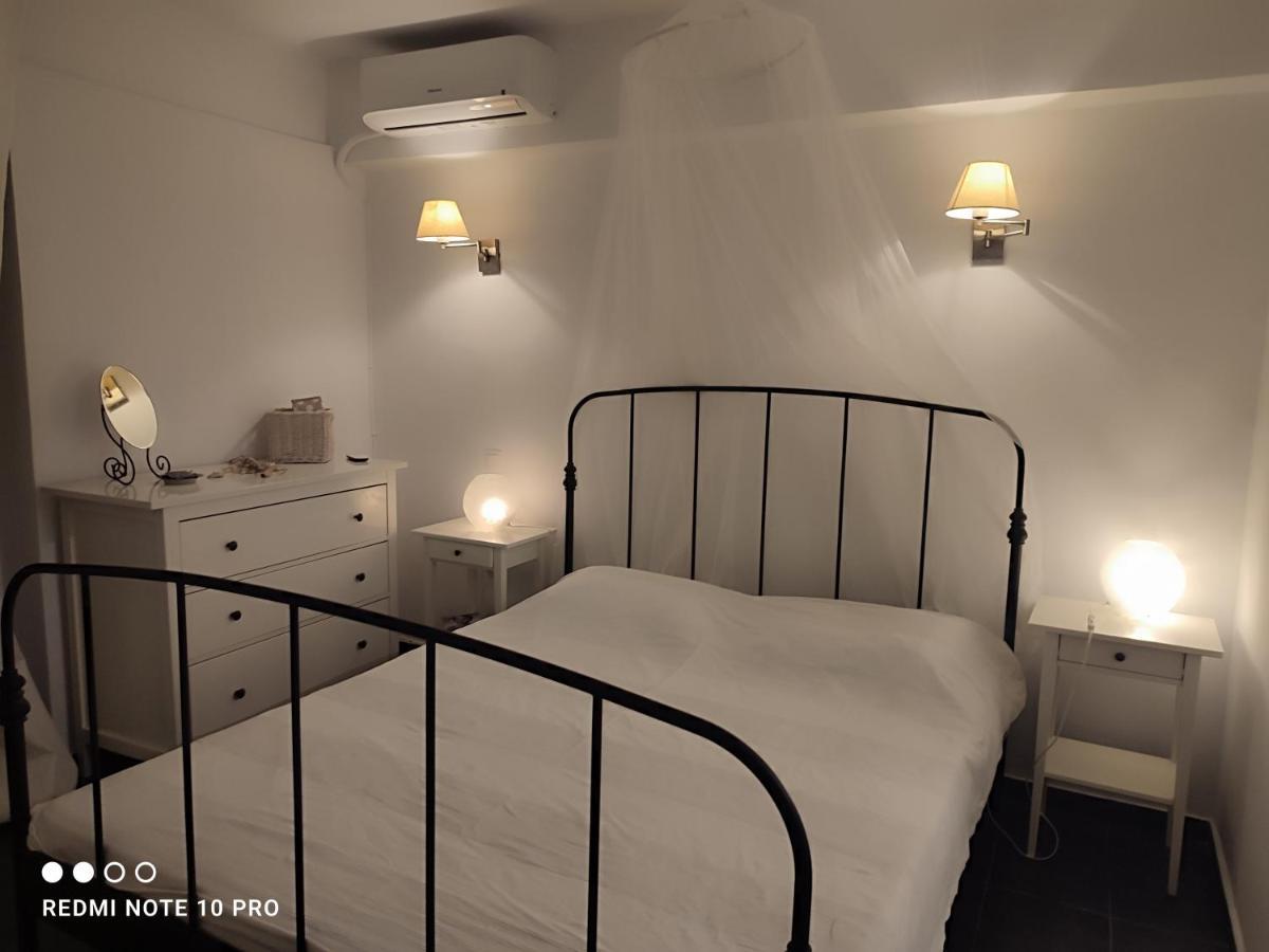 Andrew'S Sunset View Apartment لوتراكي المظهر الخارجي الصورة